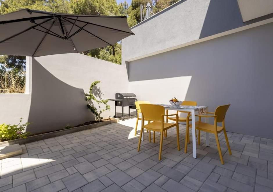 Apartments Losinj Sunset Mali Lošinj Eksteriør billede